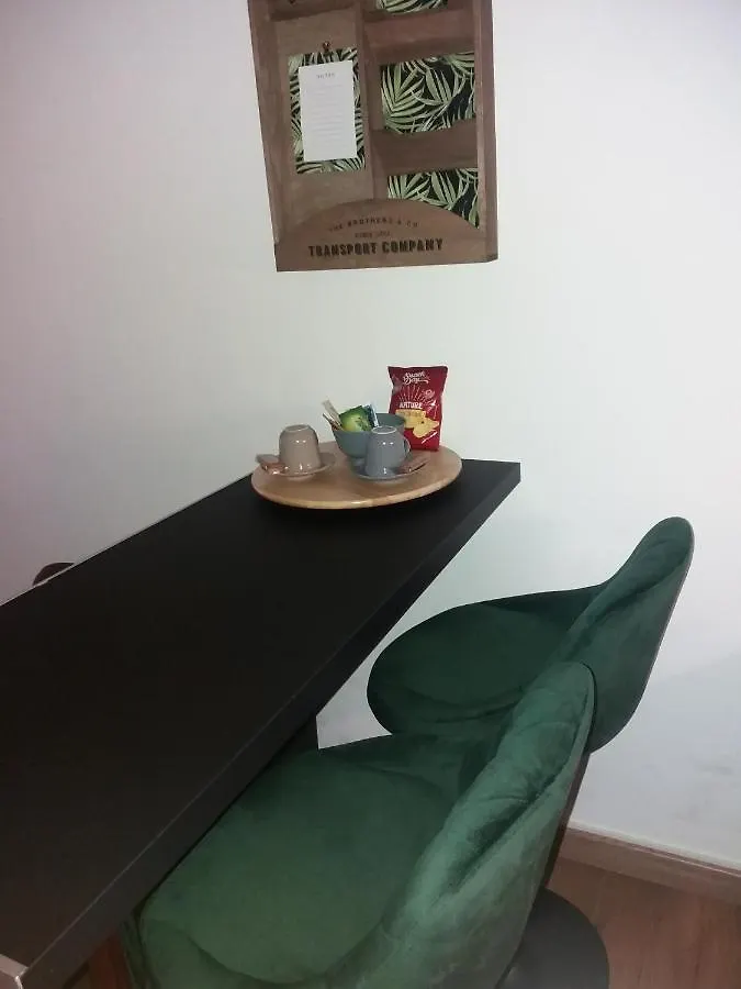 Studio Avec Terrasse, Proche Tram Apartment Brest